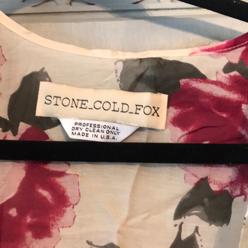 Stone_Cold_Fox robe - Picture 5 of 6